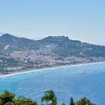 Stunning Sea Views Pool Garden * 라 에라두라