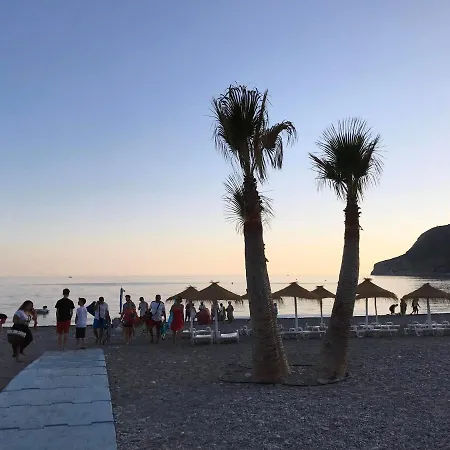 بيت للعطل Stunning Sea Views Pool Garden لا هيرادورا